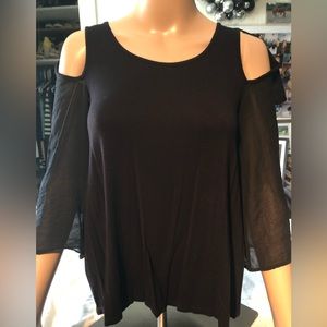 Maurice’s XS Top
